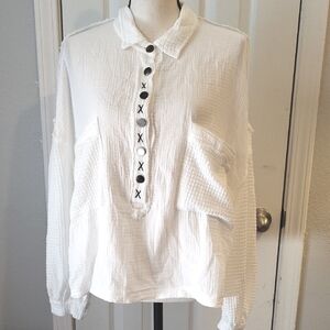 POL Women's White Button-Up Gauze Cropped Blouse, NWOT
